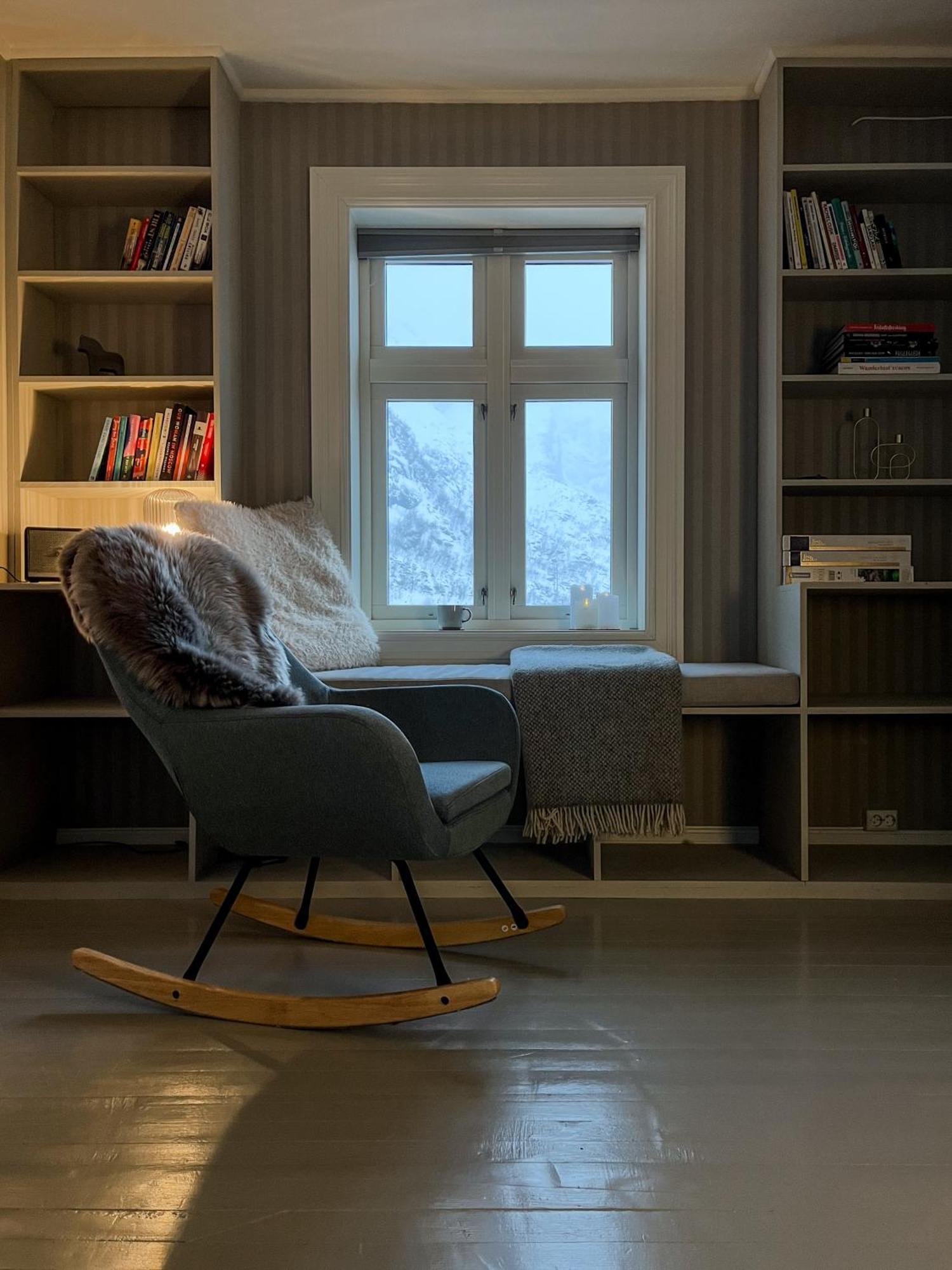 Husly Reine - Your Home With Reinebringen View Ngoại thất bức ảnh