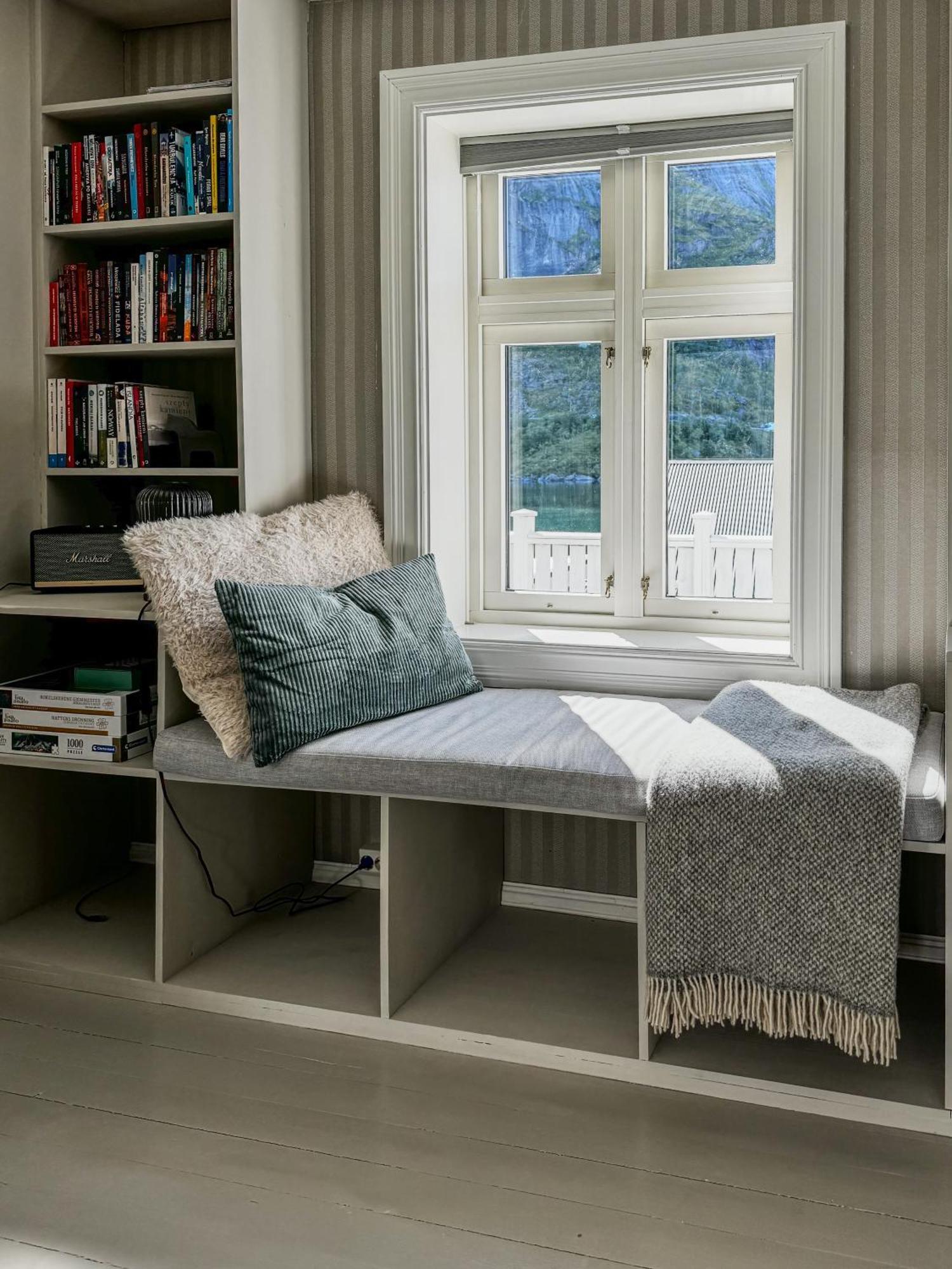 Husly Reine - Your Home With Reinebringen View Ngoại thất bức ảnh