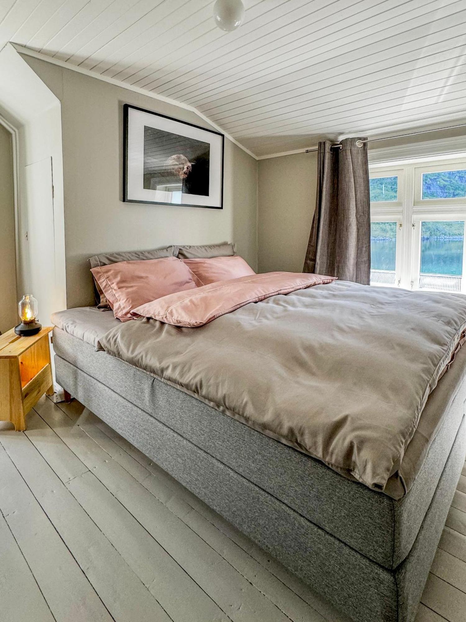 Husly Reine - Your Home With Reinebringen View Ngoại thất bức ảnh